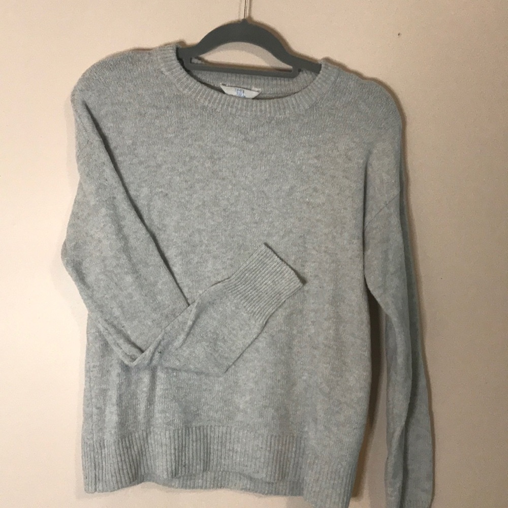 White/Gray Sweater